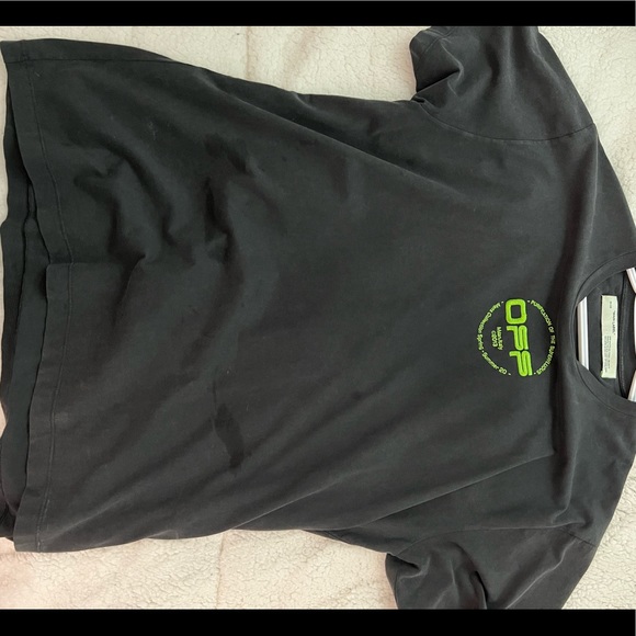 Oversized Off-White Tee 2013 - Picture 1 of 3